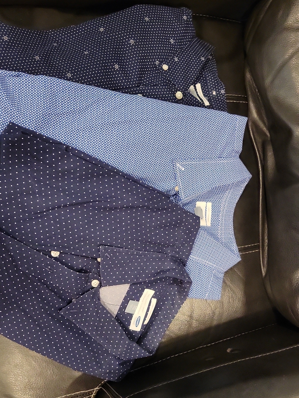 3/5$-Old Navy Men's Navy & Light Blue Patterned Button-Down Shirts
